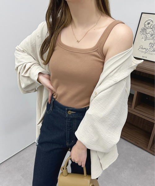 apres jour（アプレジュール）の「カップ付きタンクインナー【ZOZOTOWN限定アイテム】（タンクトップ・レディース・ライトブラウン/ライトベージュ/ブラック/ミント/オフホワイト・X-LARGE/フリー）」の7枚目の写真