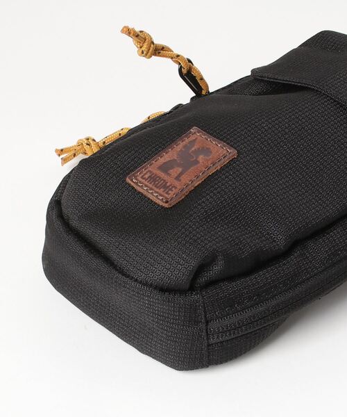 CHROME（クローム）の「CHROME/クローム ショルダーバック 耐水バッグ RUCKAS ACCES. POUCH 0.8L BG348BK（ショルダーバッグ・メンズ・ブラック・FREE）」の3枚目の写真