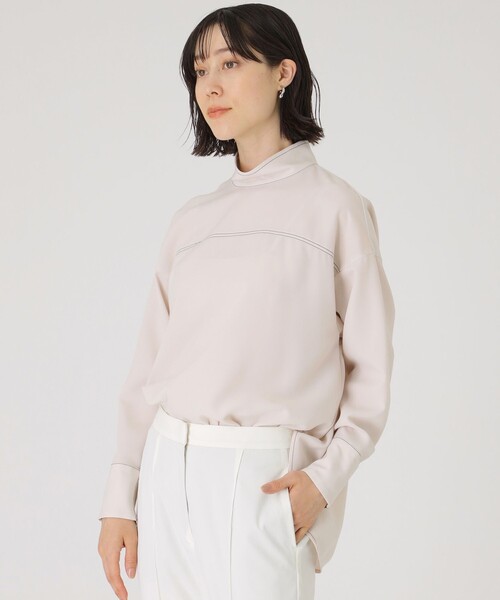 CAST:（キャストコロン）の「【VERY4月号掲載アイテム】バックボタンブラウス（シャツ/ブラウス・レディース・オフホワイト/ブルー/ピンク系その他2・M/S）」の3枚目の写真