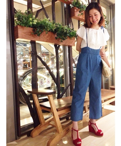 Chico(チコ)の「デニム2WAYガウチョPT(その他パンツ・レディース・ブルー・FREE)」の1枚目の写真