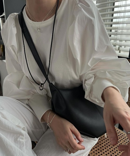 WILLFULLY（ウィルフリー）の「cut docking long cuffs volume