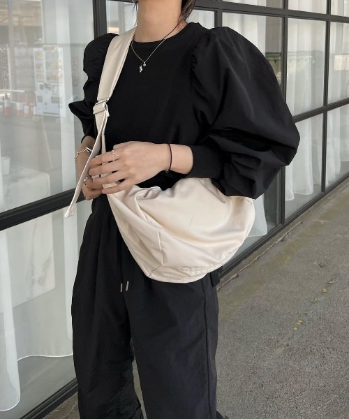 WILLFULLY（ウィルフリー）の「cut docking long cuffs volume