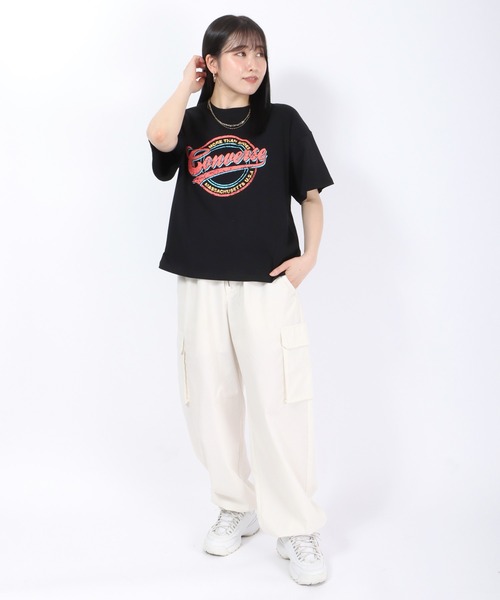 CONVERSE(コンバース)の「CONVERSE(コンバース)ブランドロゴ サークルプリントTシャツ(Tシャツ/カットソー・レディース・ホワイト系その他/レッド/ブラック/ブルー・L/M)」の11枚目の写真