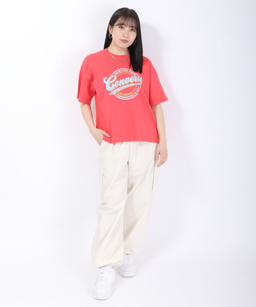 CONVERSE(コンバース)の「CONVERSE(コンバース)ブランドロゴ サークルプリントTシャツ(Tシャツ/カットソー・レディース・ホワイト系その他/レッド/ブラック/ブルー・L/M)」の17枚目の写真