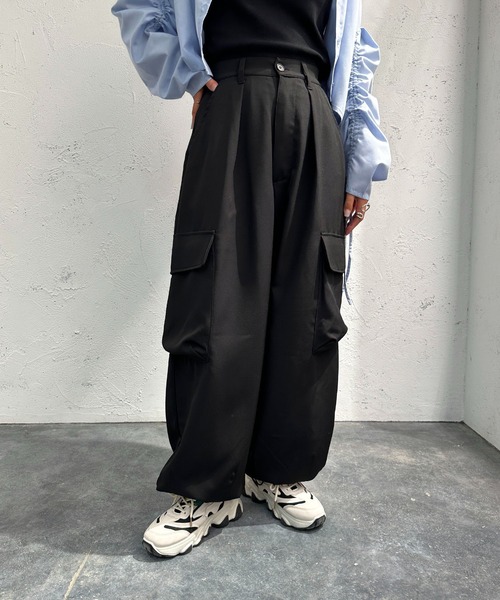 apres jour mignon(アプレジュールミニョン)の「カーゴパンツ【ZOZOTOWN限定アイテム】(カーゴパンツ・レディース・カーキ/グレー系その他/ブラック・SMALL/X-LARGE/MEDIUM)」の2枚目の写真