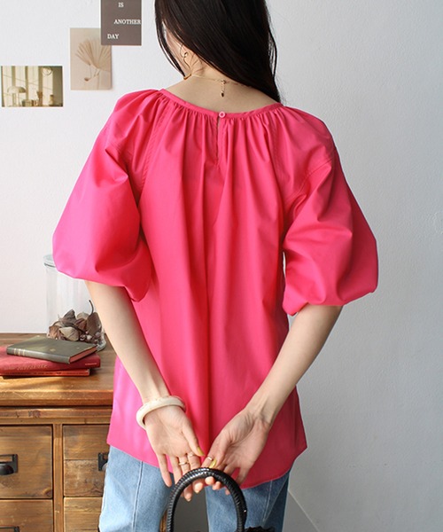 GeeRA(ジーラ)の「パフスリーブギャザーブラウス(シャツ/ブラウス・レディース・オフホワイト/ピンク/オレンジ/グリーン・MEDIUM/LARGE)」の8枚目の写真