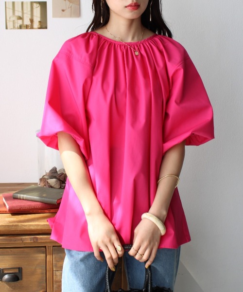 GeeRA(ジーラ)の「パフスリーブギャザーブラウス(シャツ/ブラウス・レディース・オフホワイト/ピンク/オレンジ/グリーン・MEDIUM/LARGE)」の17枚目の写真