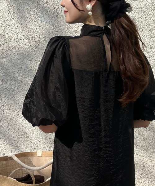 JUNOAH(ジュノア)の「シアードッキングワンピース(ワンピース・レディース・ブラウン/ブラック/クリーム・MEDIUM/LARGE/X-LARGE/SMALL)」の15枚目の写真