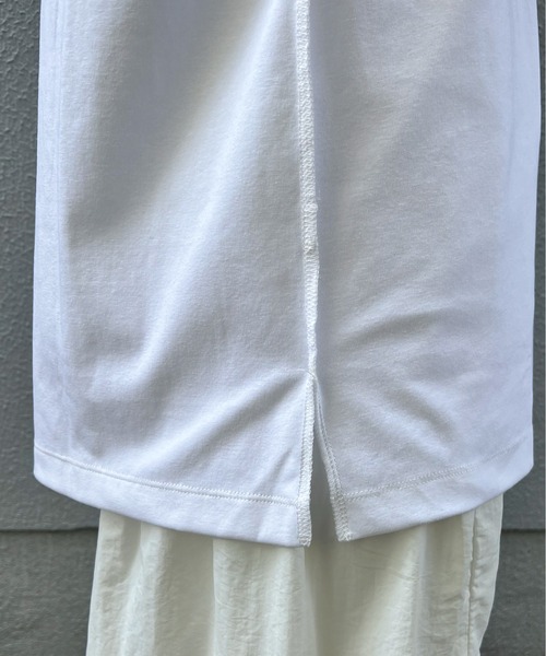 feepur(フェピュール)の「カレッジロゴルーズTee(Tシャツ/カットソー・レディース・オフホワイト/ホワイト/オートミール/グレー・MEDIUM)」の19枚目の写真