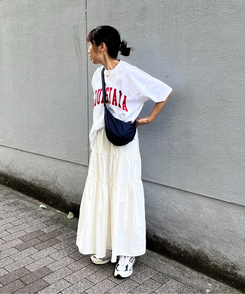 feepur(フェピュール)の「カレッジロゴルーズTee(Tシャツ/カットソー・レディース・オフホワイト/ホワイト/オートミール/グレー・MEDIUM)」の22枚目の写真