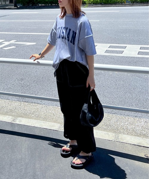 feepur(フェピュール)の「カレッジロゴルーズTee(Tシャツ/カットソー・レディース・オフホワイト/ホワイト/オートミール/グレー・MEDIUM)」の21枚目の写真