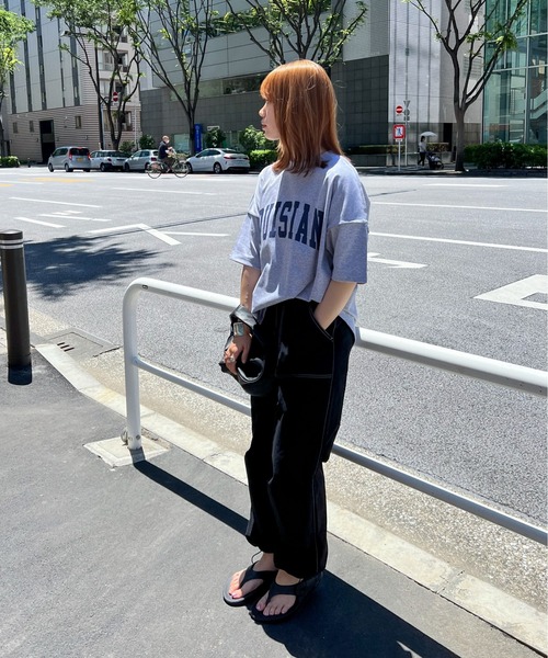 feepur(フェピュール)の「カレッジロゴルーズTee(Tシャツ/カットソー・レディース・オフホワイト/ホワイト/オートミール/グレー・MEDIUM)」の15枚目の写真