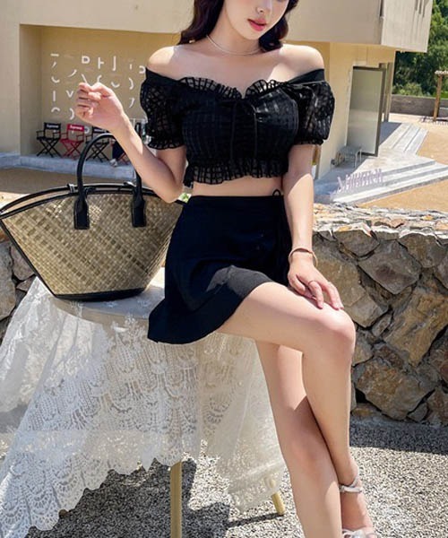 gossip!ロサンゼルス(ゴシップロサンゼルス)の「ハイウエストスカート トップス 2点セット水着(水着・レディース・グリーン/ブラック/ピンク・FREE)」の13枚目の写真