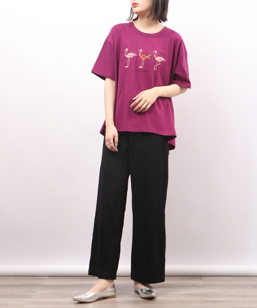 Emago(イマゴ)の「EMAGO フラミンゴ刺繍フレア半袖Tシャツ(Tシャツ/カットソー・レディース・パープル/アイボリー/ホワイト×イエロー・FREE)」の16枚目の写真