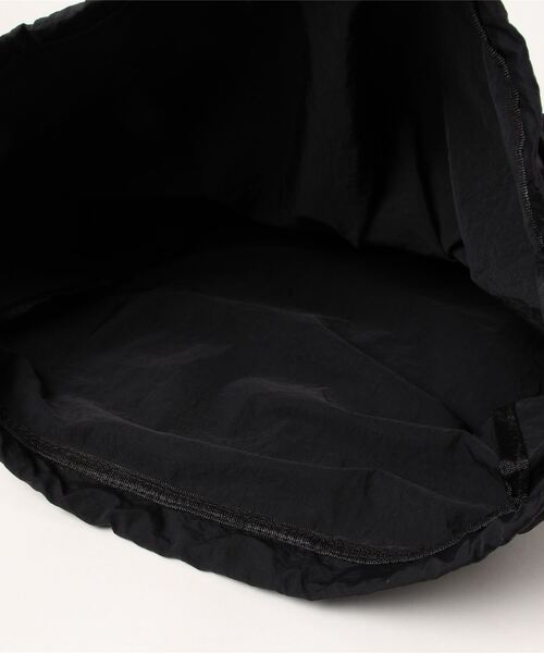 florist（フローリスト）の「【A4対応】【超軽量】ユニセックス ドローストリングカジュアルリュックサック/バックパック/ナップザック（バックパック/リュック・レディース・ブルー/ブラック/オフホワイト・FREE）」の17枚目の写真