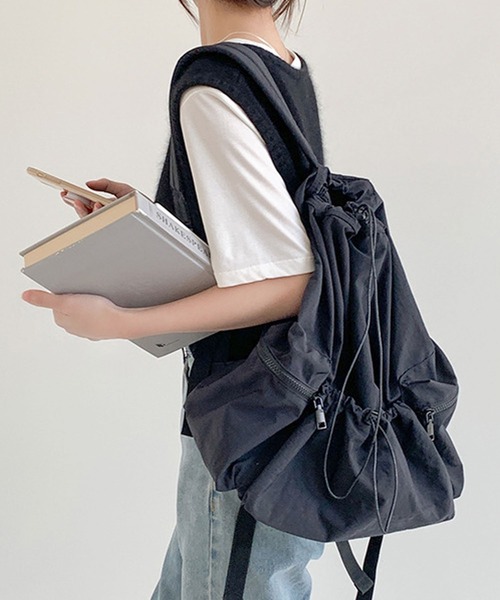 florist（フローリスト）の「【A4対応】【超軽量】ユニセックス ドローストリングカジュアルリュックサック/バックパック/ナップザック（バックパック/リュック・レディース・ブルー/ブラック/オフホワイト・FREE）」の2枚目の写真