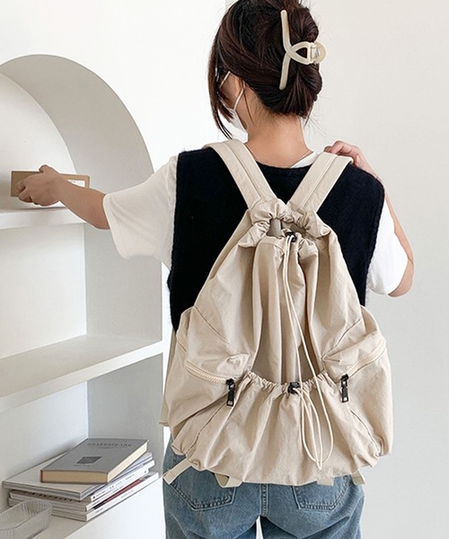 florist（フローリスト）の「【A4対応】【超軽量】ユニセックス ドローストリングカジュアルリュックサック/バックパック/ナップザック（バックパック/リュック・レディース・ブルー/ブラック/オフホワイト・FREE）」の9枚目の写真