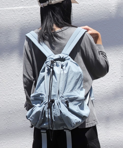 florist（フローリスト）の「【A4対応】【超軽量】ユニセックス ドローストリングカジュアルリュックサック/バックパック/ナップザック（バックパック/リュック・レディース・ブルー/ブラック/オフホワイト・FREE）」の20枚目の写真