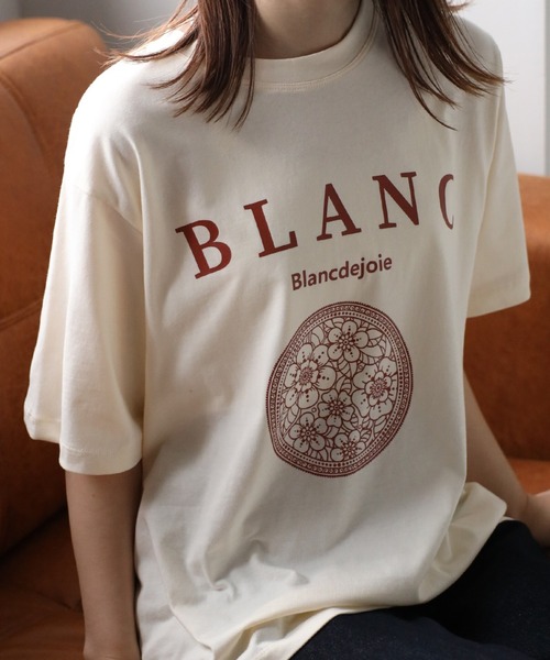 sakishimatokyo(サキシマトーキョー)の「アソートロゴ/箔/フロッキープリントTシャツ/カットソー(Tシャツ/カットソー・レディース・ホワイト系その他3/ホワイト/アイボリー/ブラック/ホワイト系その他2/ホワイト系その他4/オフホワイト/ブラック系その他/ホワイト系その他/チャコール/イエロー/シルバー/ゴールド/ホワイト系その他5/ブラック系その他2/ブルー/ベージュ/ベージュ系その他/ホワイト系その他6/ブラック系その他3・FREE)」の19枚目の写真
