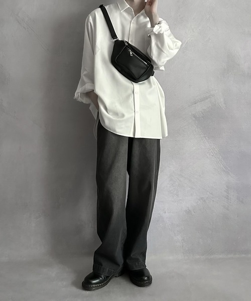 SERACE（セラス）の「【SERACE】basic body bag / ベーシックボディバッグ（ボディバッグ/ウエストポーチ・メンズ・ブラック・FREE）」の12枚目の写真