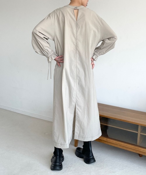 LOWRYS FARM（ローリーズファーム）の「ドロストアームワンピース  968636（ワンピース・レディース・ブラック/ブラウン/アイボリー・FREE）」の12枚目の写真