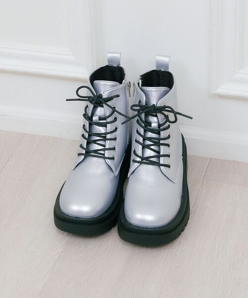 RETRO GIRL(レトロガール)の「レースアップブーツ(ブーツ・レディース・ブラック/オフホワイト/シルバー・MEDIUM/LARGE)」の12枚目の写真