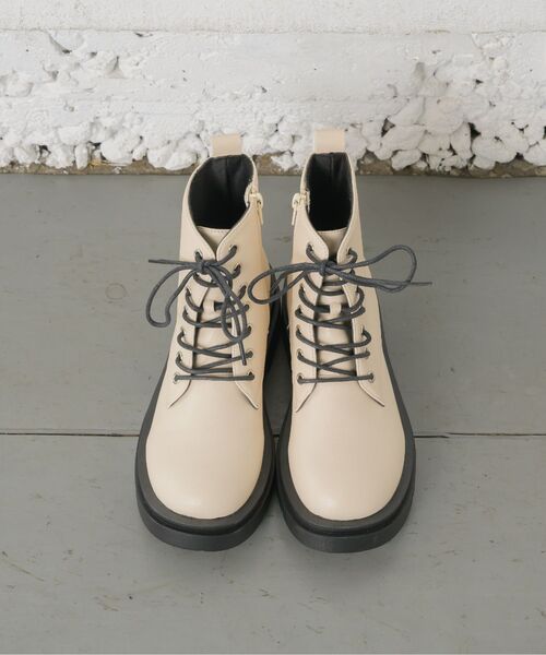 RETRO GIRL(レトロガール)の「レースアップブーツ(ブーツ・レディース・ブラック/オフホワイト/シルバー・MEDIUM/LARGE)」の15枚目の写真