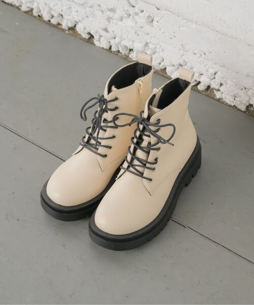 RETRO GIRL(レトロガール)の「レースアップブーツ(ブーツ・レディース・ブラック/オフホワイト/シルバー・MEDIUM/LARGE)」の17枚目の写真