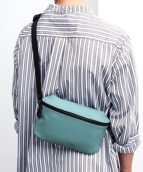 UCON ACROBATICS(ユーコンアクロバティックス)の「【UCON ACROBATICS/ユーコン・アクロバティックス】Jona Large Bag(ショルダーバッグ・メンズ・ミント/ブラック・FREE)」の1枚目の写真