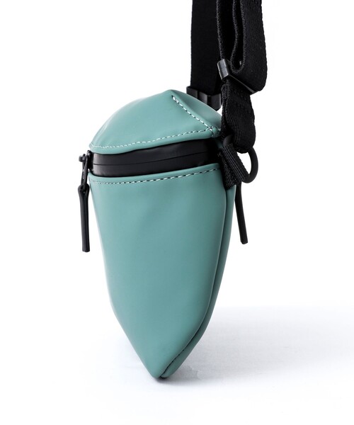 UCON ACROBATICS(ユーコンアクロバティックス)の「【UCON ACROBATICS/ユーコン・アクロバティックス】Jona Large Bag(ショルダーバッグ・メンズ・ミント/ブラック・FREE)」の19枚目の写真
