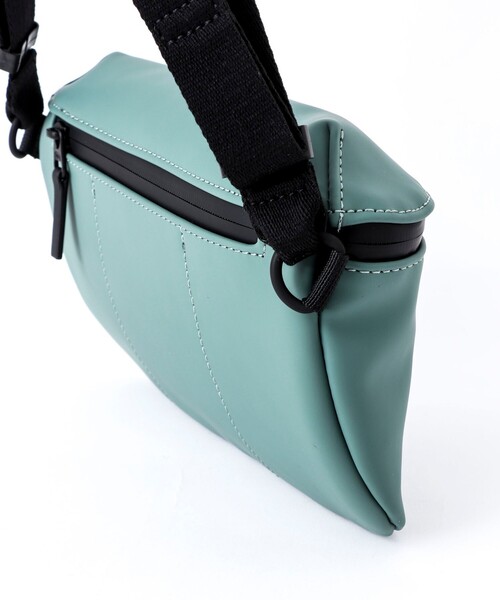 UCON ACROBATICS(ユーコンアクロバティックス)の「【UCON ACROBATICS/ユーコン・アクロバティックス】Jona Large Bag(ショルダーバッグ・メンズ・ミント/ブラック・FREE)」の16枚目の写真