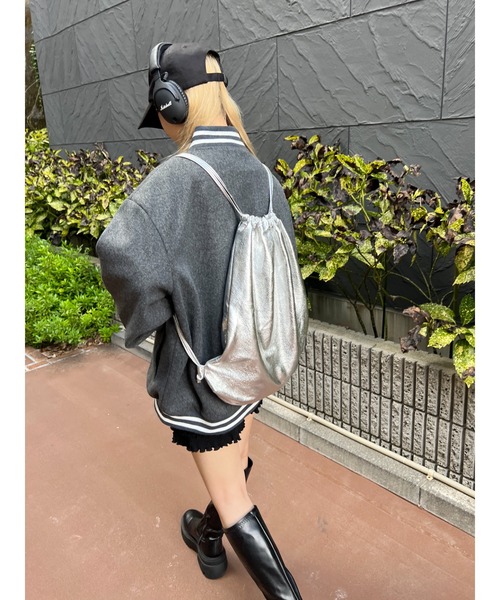 WC（ダブル シー）の「メタリック2WAYナップサック（バックパック/リュック・レディース・シルバー/ピンク・FREE）」の7枚目の写真