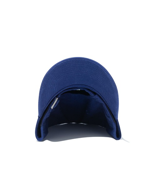 NEW ERA（ニューエラ）の「NEW ERA LOS ANGELES DODGERS MID LOGO CASUAL CLASSIC（ニューエラ ロサンゼルス・ドジャース ミッドロゴ カジュアル クラシック）（キャップ・メンズ・ロイヤルブルー・FREE）」の8枚目の写真