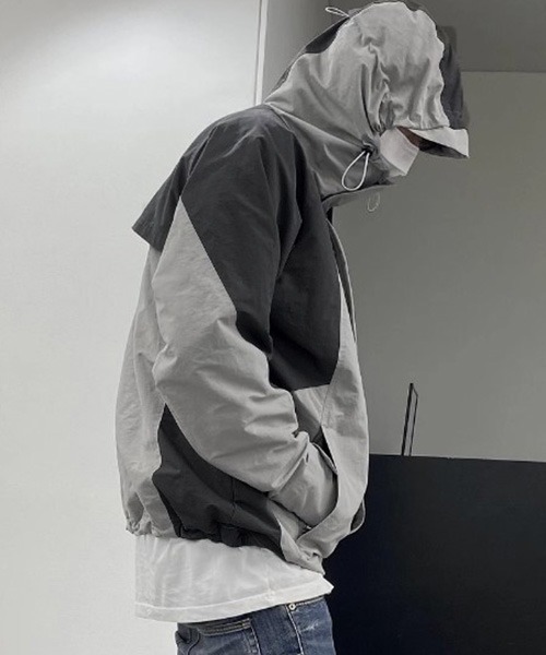 ROOPTOKYO(ループトウキョウ)の「▲MULTI POCKET MOUNTAIN JACKET/マルチポケット マウンテンジャケット(マウンテンパーカー・メンズ・グレー・L/XL/M)」の15枚目の写真