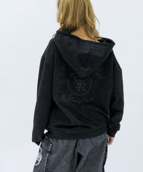 STARTER BLACK LABEL(スターターブラックレーベル)の「STARTER BLACK LABEL ロゴ刺繍 フェイクスエード プルパーカー(パーカー・メンズ・ブラック/スモークグレー・M/L/XL)」の13枚目の写真