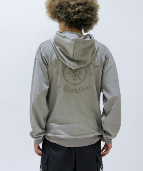 STARTER BLACK LABEL(スターターブラックレーベル)の「STARTER BLACK LABEL ロゴ刺繍 フェイクスエード プルパーカー(パーカー・メンズ・ブラック/スモークグレー・M/L/XL)」の15枚目の写真