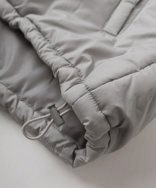 make a ray!（メイク ア レイ！）の「ワイドシルエット スタンドカラーデザイン 中綿パファージャケット/ミリタリージャケット（ブルゾン・メンズ・ブラック/カーキ/アイボリー/グレー・M/L/XL）」の10枚目の写真