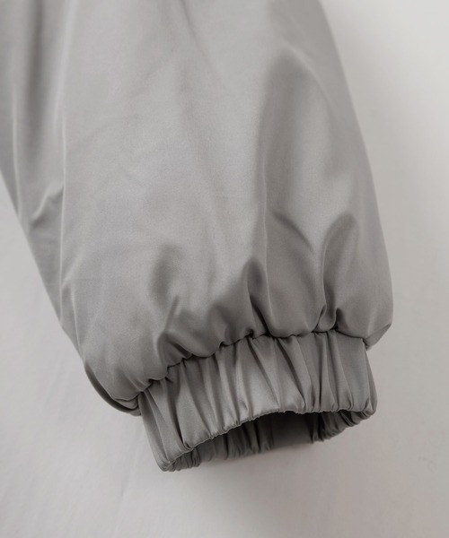 make a ray!（メイク ア レイ！）の「ワイドシルエット スタンドカラーデザイン 中綿パファージャケット/ミリタリージャケット（ブルゾン・メンズ・ブラック/カーキ/アイボリー/グレー・M/L/XL）」の11枚目の写真