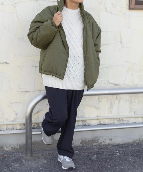 make a ray!（メイク ア レイ！）の「ワイドシルエット スタンドカラーデザイン 中綿パファージャケット/ミリタリージャケット（ブルゾン・メンズ・ブラック/カーキ/アイボリー/グレー・M/L/XL）」の21枚目の写真