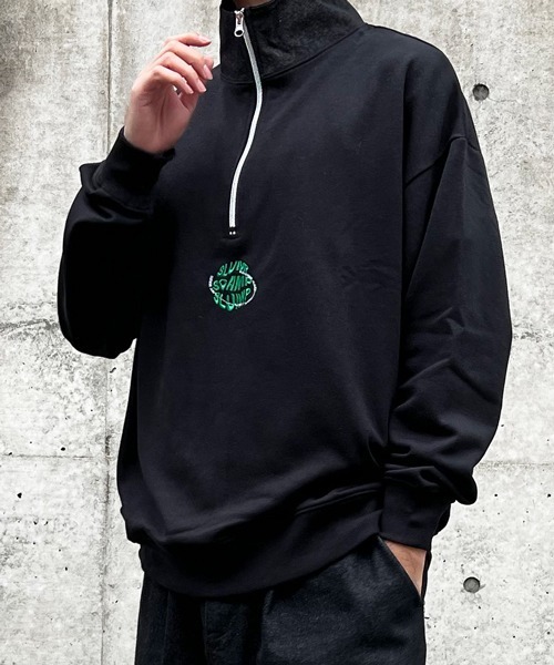 CERCA（チェルカ）の「【BEL】ビッグシルエット フロントロゴ 刺繍 ハーフZIP スウェット(BG/)（スウェット・メンズ・ブラック/ライトグレー/ブラウン・MEDIUM/LARGE）」の7枚目の写真