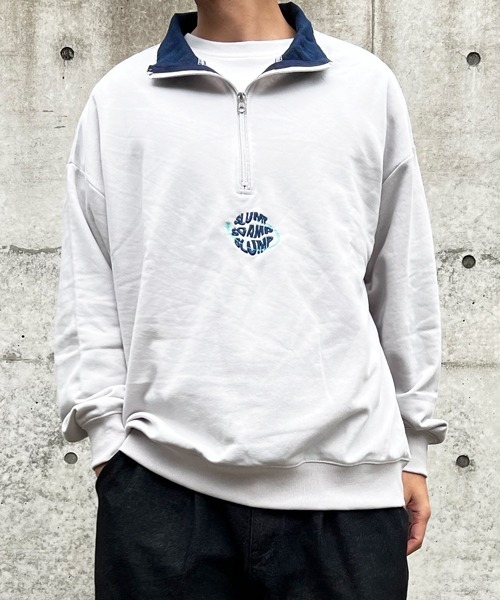 CERCA（チェルカ）の「【BEL】ビッグシルエット フロントロゴ 刺繍 ハーフZIP スウェット(BG/)（スウェット・メンズ・ブラック/ライトグレー/ブラウン・MEDIUM/LARGE）」の20枚目の写真