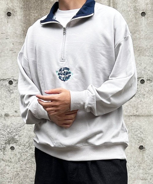 CERCA（チェルカ）の「【BEL】ビッグシルエット フロントロゴ 刺繍 ハーフZIP スウェット(BG/)（スウェット・メンズ・ブラック/ライトグレー/ブラウン・MEDIUM/LARGE）」の21枚目の写真