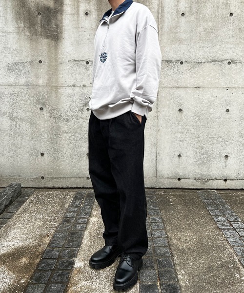 CERCA（チェルカ）の「【BEL】ビッグシルエット フロントロゴ 刺繍 ハーフZIP スウェット(BG/)（スウェット・メンズ・ブラック/ライトグレー/ブラウン・MEDIUM/LARGE）」の22枚目の写真