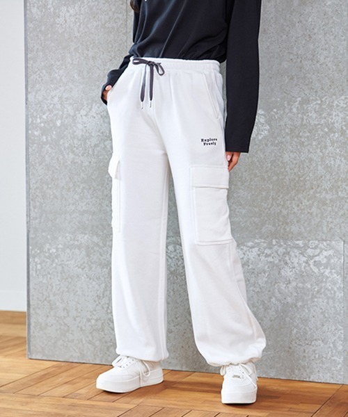 LOVETOXIC(ラブトキシック)の「【LTXC】【裏起毛】スウェットカーゴパンツ(その他パンツ・キッズ・トップグレー/ブラック/オフホワイト・M/L/S/LL)」の2枚目の写真