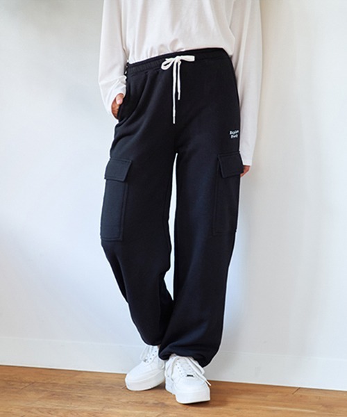 LOVETOXIC(ラブトキシック)の「【LTXC】【裏起毛】スウェットカーゴパンツ(その他パンツ・キッズ・トップグレー/ブラック/オフホワイト・M/L/S/LL)」の1枚目の写真