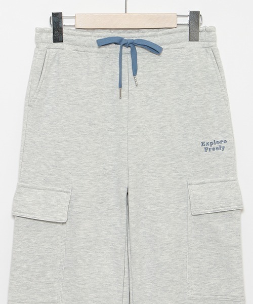 LOVETOXIC(ラブトキシック)の「【LTXC】【裏起毛】スウェットカーゴパンツ(その他パンツ・キッズ・トップグレー/ブラック/オフホワイト・M/L/S/LL)」の10枚目の写真