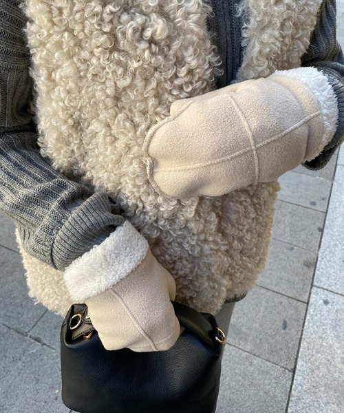 DouDou（ドゥドゥ）の「【WEB限定】フリースミトン（手袋・レディース・グレー/ベージュ・FREE）」の6枚目の写真
