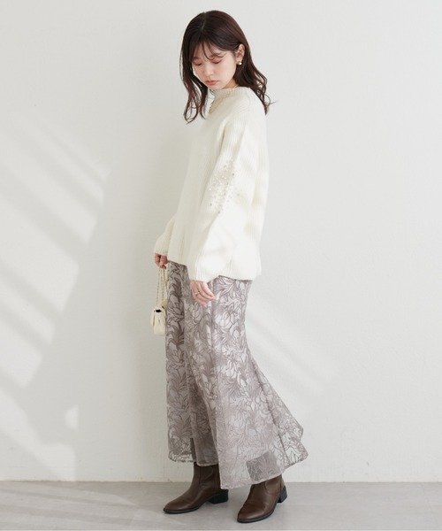 natural couture(ナチュラルクチュール)の「ビジュースリーブもちもち畦ニット(ニット/セーター・レディース・ブラック/オフホワイト/グレー系その他/サーモンピンク・FREE)」の8枚目の写真