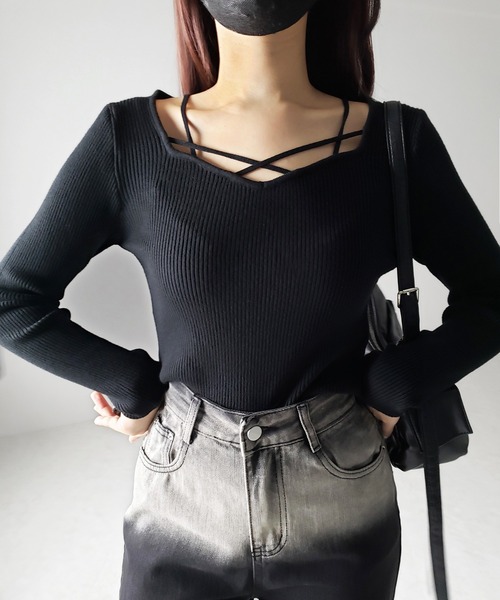 me+em select(ミームセレクト)の「【 3color 】クロスラインストラップデザインリブニット(ニット/セーター・レディース・ホワイト/ブラック/アイボリー・FREE)」の5枚目の写真