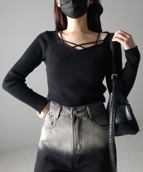me+em select(ミームセレクト)の「【 3color 】クロスラインストラップデザインリブニット(ニット/セーター・レディース・ホワイト/ブラック/アイボリー・FREE)」の7枚目の写真